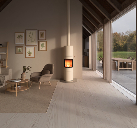 VIVA 160 L in der Farbe Sand im hellen Wohnzimmer Holz-Kaminofen VIVA 160 L in der Farbe Sand mit Stahltüre und Türgriff Eiche Natur im hellen Wohnzimmer